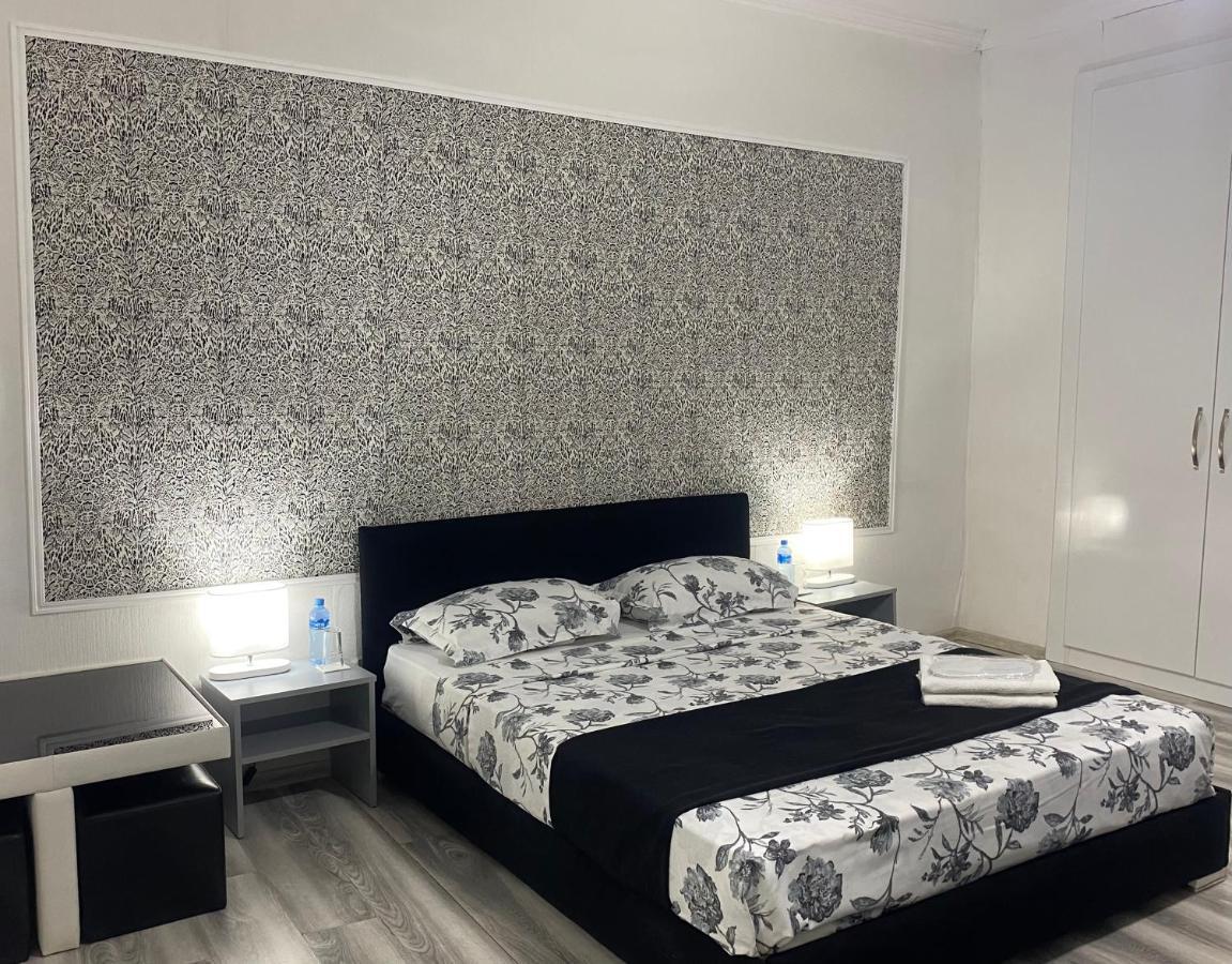 Guest House In Avlabari Tbilisi Exterior photo